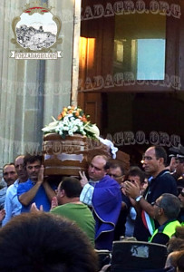 07-i-funerali-di-dario
